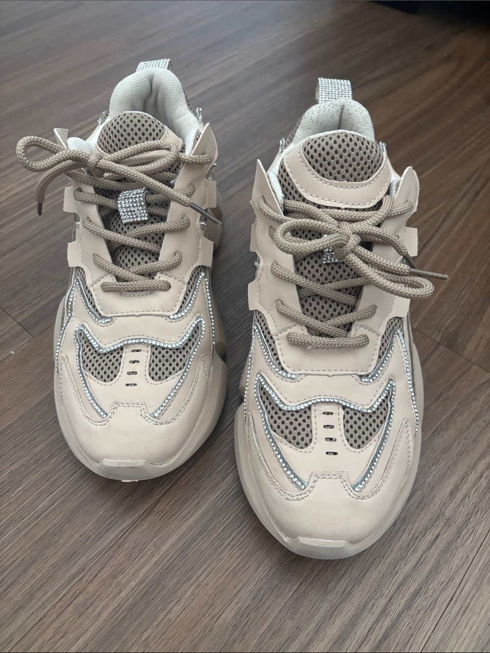 Women’s Neutral Beige Fashion Sneakers with Reflective Trim